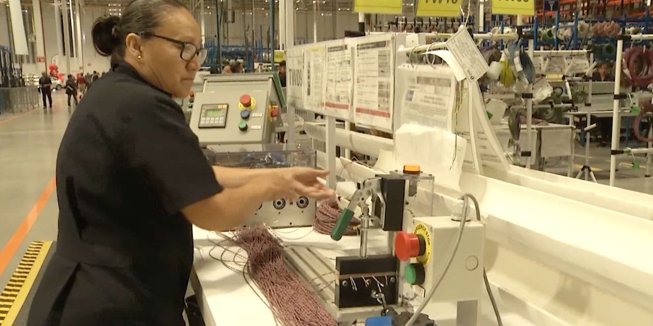 Establece Zermeño compromisos con sector empresarial