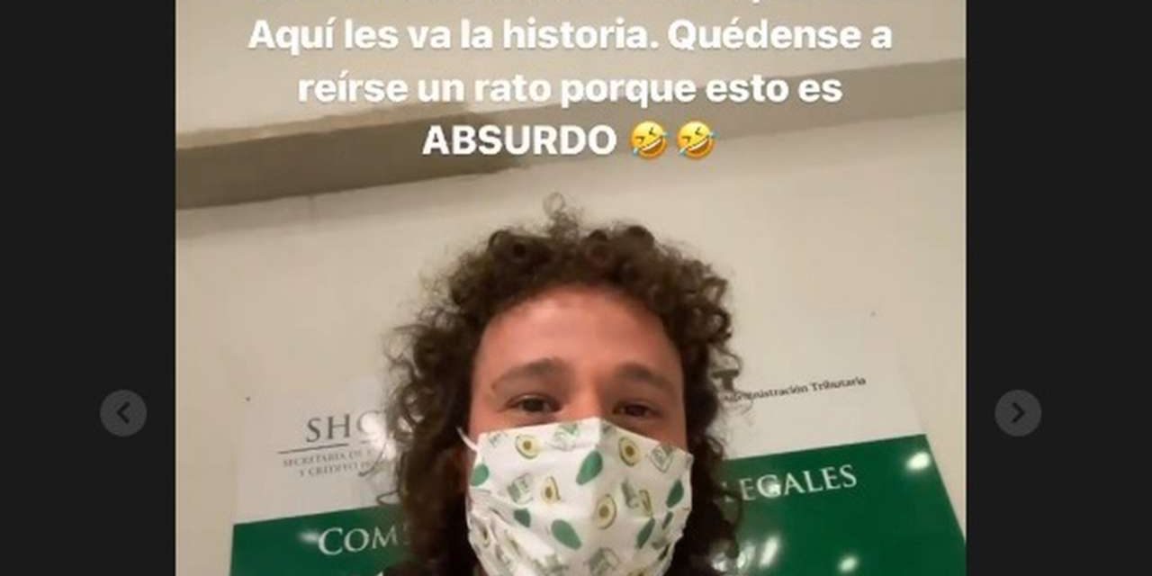 Multan a Luisito Comunica por usar su teléfono en el aeropuerto