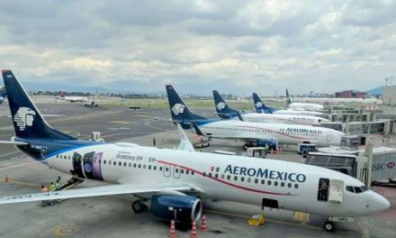 EEUU rebaja calificación de seguridad aérea de México