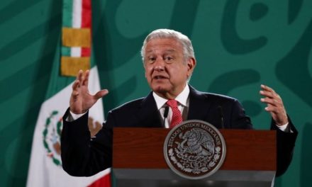 Hay materia para juzgar a expresidentes: AMLO