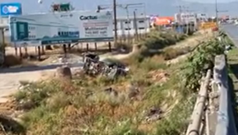Vuelca pipa de gas en carretera Saltillo-Monterrey copiloto pierde la vida
