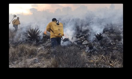 Tormenta eléctrica ocasiona incendio en San Antonio de las Alazanas