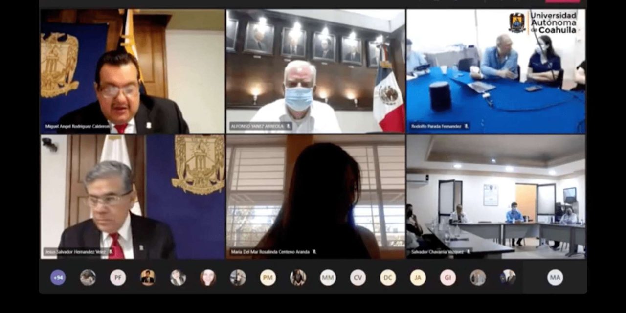 Entregan grados Honoris Causa
