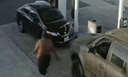 Hombre golpea a mujer que cargaba gasolina en California