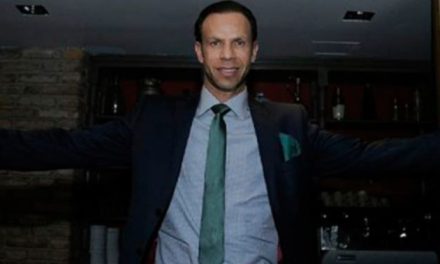 Supuesta amante de Zague le pide reconocer a su hija