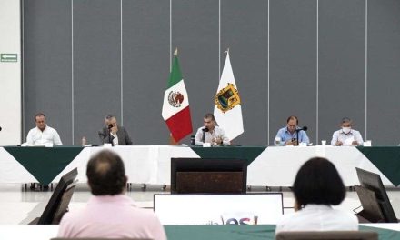 Inicia Gobernador de Coahuila tercera etapa de plan piloto para clases presenciales