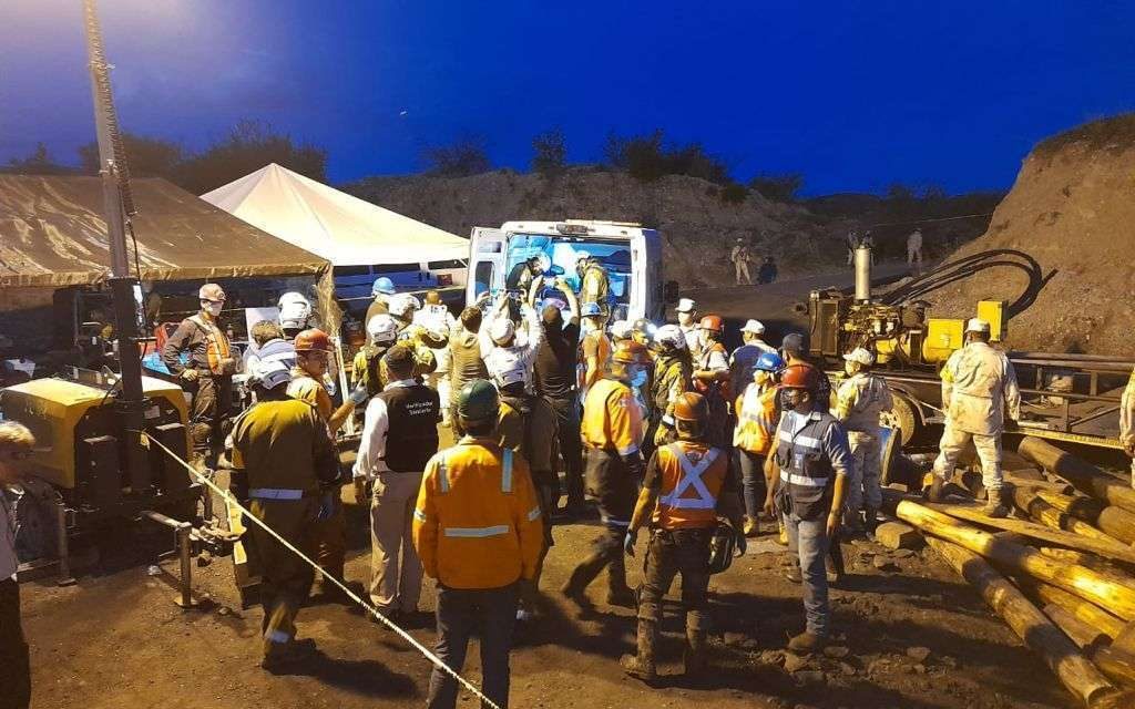 Rescatan dos mineros más en Múzquiz Coahuila