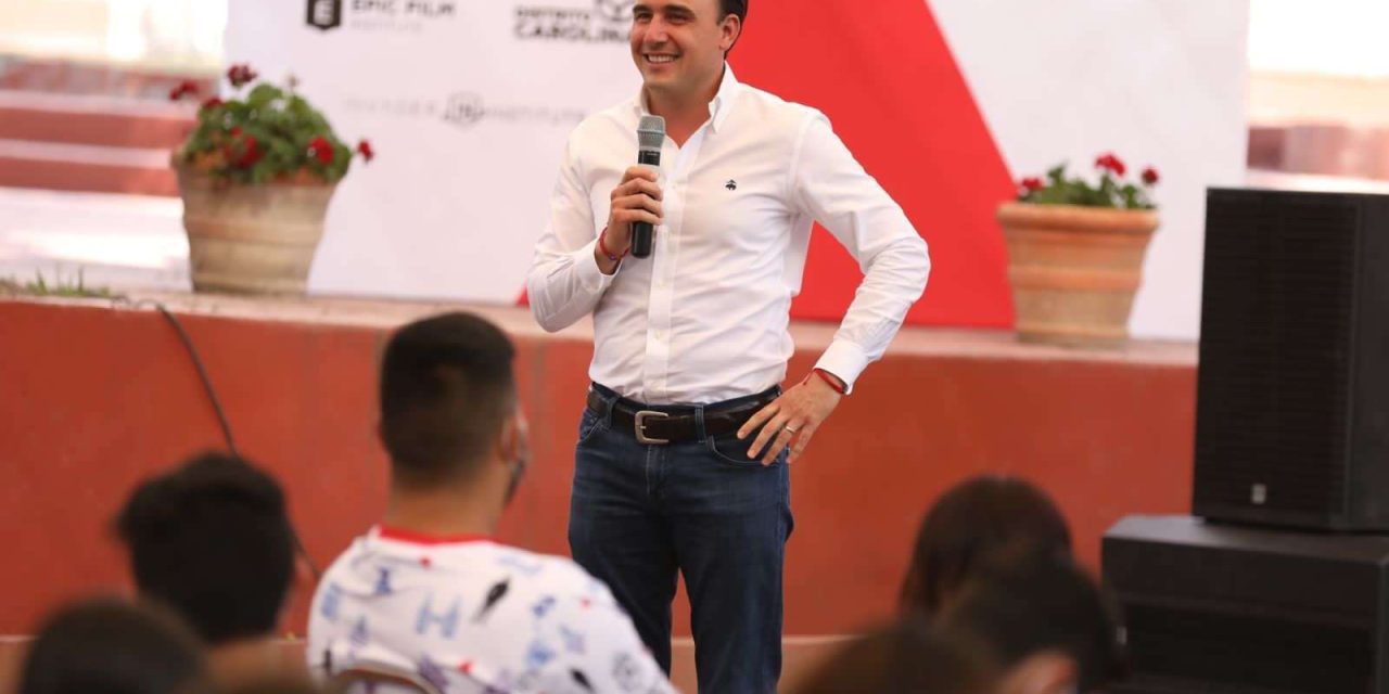 Saltillo tiene presente y futuro con ustedes: Manolo Jiménez