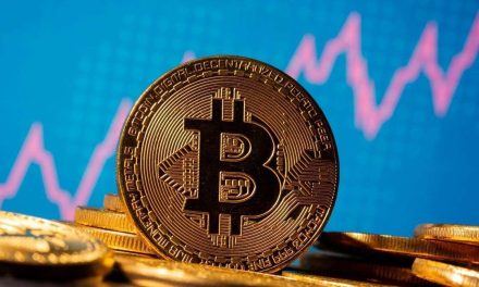 Bitcoin se desploma por posibles restricciones en China y EU