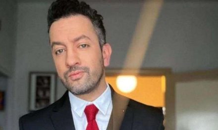 Los memes a Chumel Torres por ser analista en las elecciones