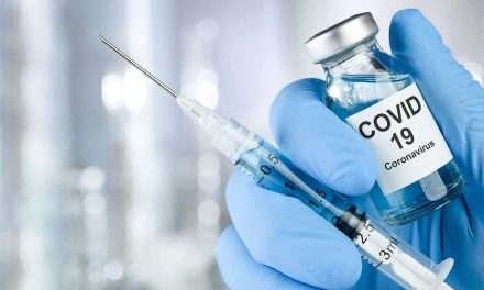 Entregan fichas para vacuna anti covid en Ramos Arizpe