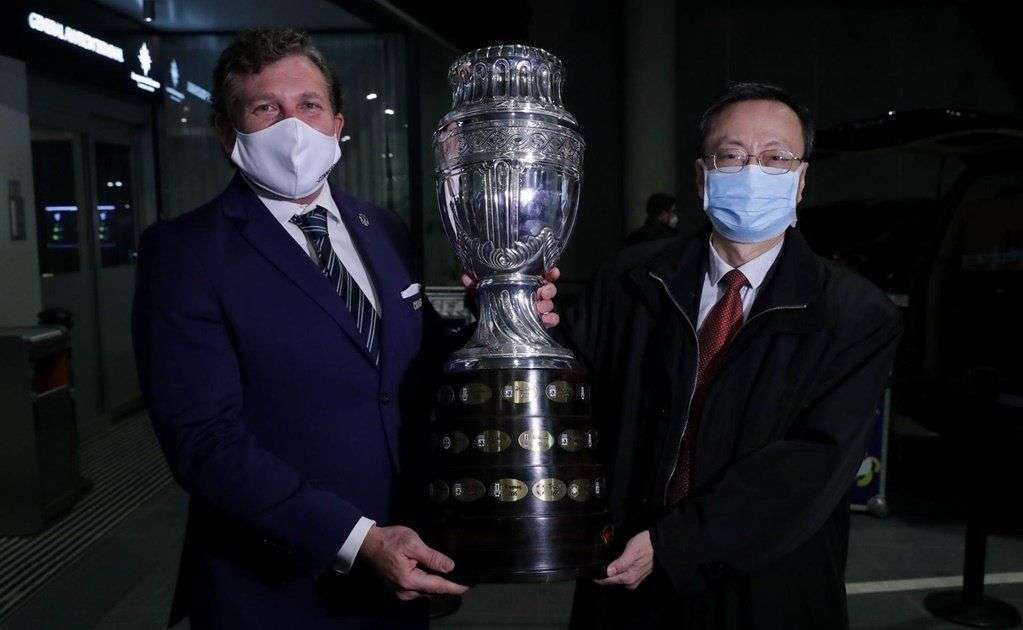 Fuera de lugar; arranca la Copa América más errática