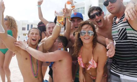Llegan más turistas de Estados Unidos que antes del Covid