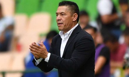 Nacho Ambriz está cerca de dirigir a una selección