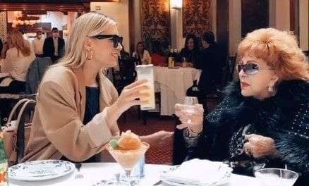 Michelle Salas festeja su cumpleaños junto a Silvia Pinal