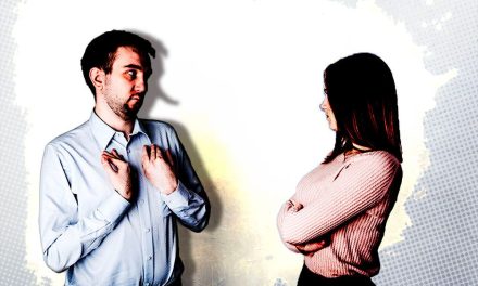 Si mientes ten cuidado, te pueden cachar con tus movimientos