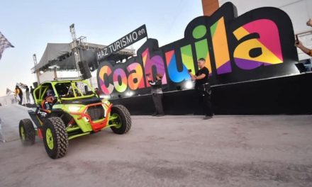 Piloto de Coahuila 1000 sufre caída y lo trasladan en helicóptero a Saltillo