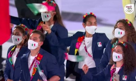 El traje Olímpico Mexicano fue bordado por Mujeres bordadoras del Istmo de Tehuantepec