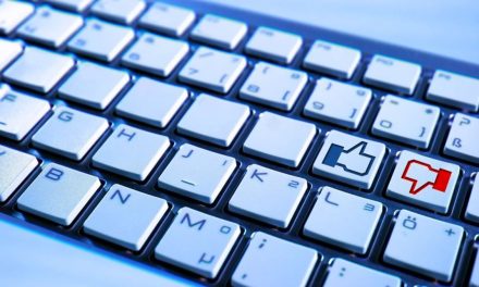 Facebook te dirá si te estás volviendo ‘extremista’
