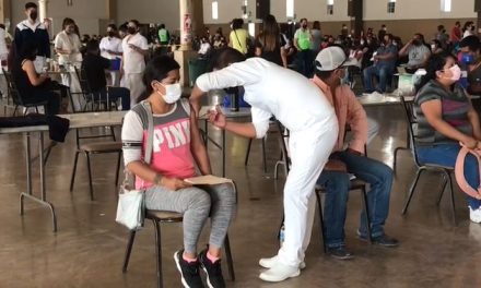 Extienden un día más vacunación de 30 a 39 años en Saltillo