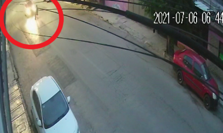 VIDEO. Atropella a persona en silla de ruedas y se da a la fuga en Saltillo