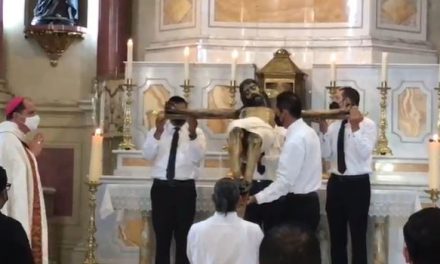 Trasladan imagen del Santo Cristo a Catedral