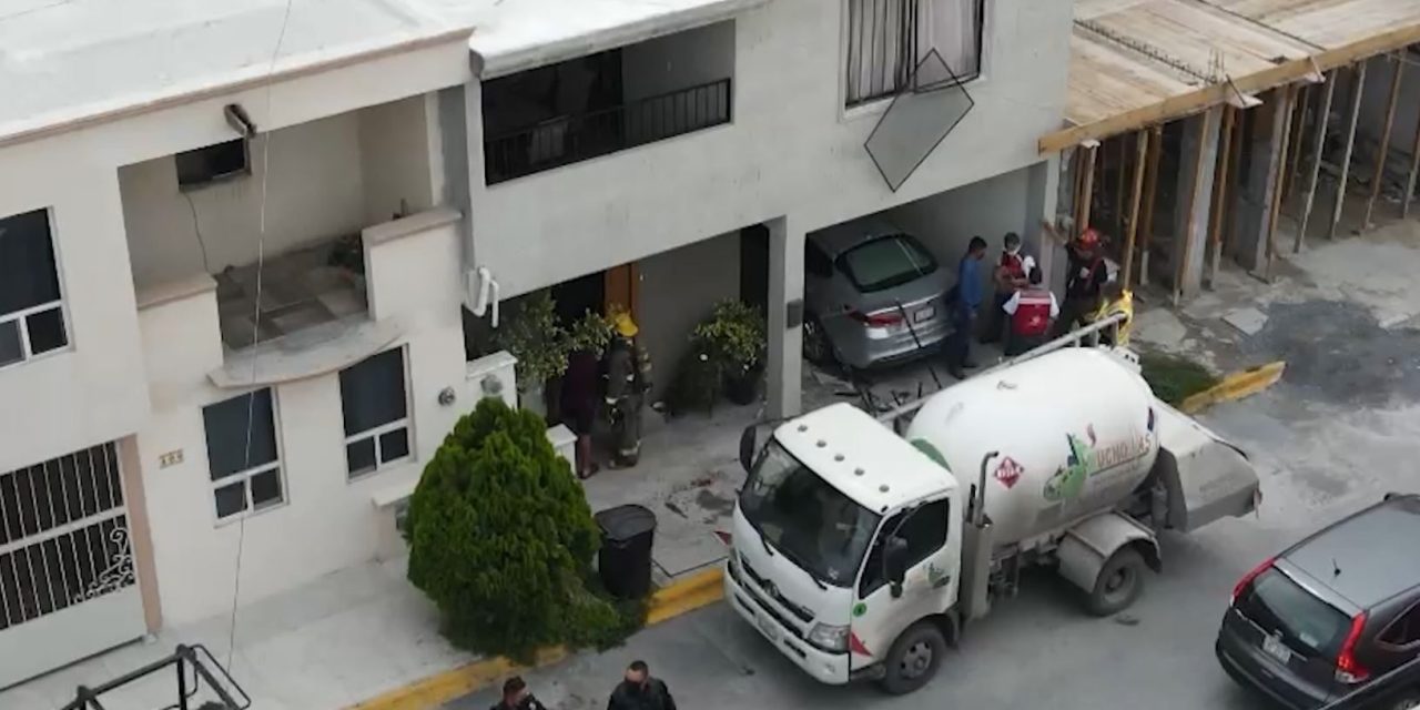Explosión en casa habitación deja mujer herida en Saltillo