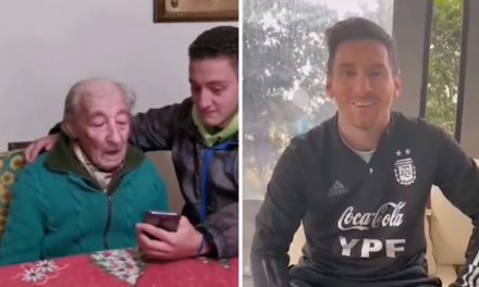 Messi envía mensaje a un fan de 100 años que lleva la cuenta en su cuaderno de sus goles