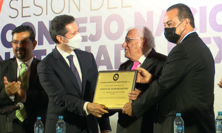 Nombran a Catón Cronista del Notariado Mexicano