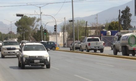 Alcalde de Saltillo busca regular plataformas de transporte privado