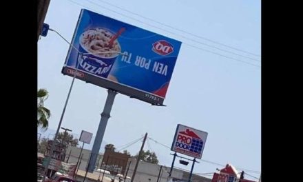 Dairy Queen coloca los espectaculares al revés las redes enloquecen