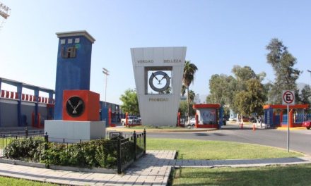 Primo de García Cabeza de Vaca es acusado de desviar 440 millones de la UAT