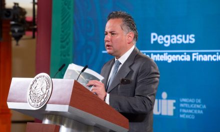 Santiago Nieto prepara denuncia por espionaje en la era EPN