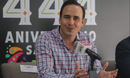 Manolo Jiménez continúa promocionando Festival de Saltillo