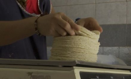 Pega fuerte alza al precio de las tortillas