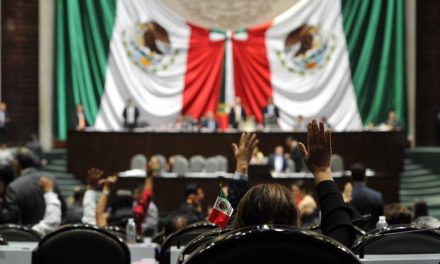 Aprueban Diputados en comisiones aplazar un mes la regulación al outsourcing