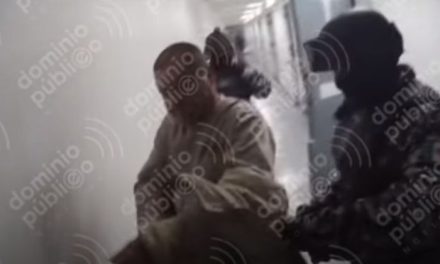 Así humillaron al ‘Chapo’ en la cárcel… lo obligaron a bajarse los pantalones y hacer sentadillas