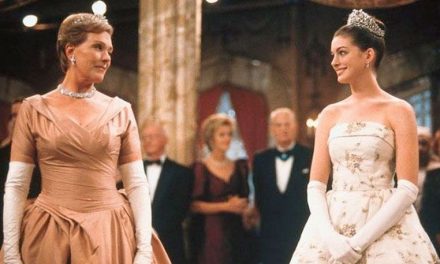 Anne Hathaway celebra 20 años de ‘El Diario de la la Princesa’