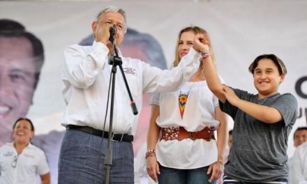 Hijo menor de AMLO se contagió de Covid-19… a él no le pasó nada por estar vacunado