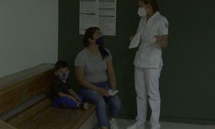 Atiende IMSS a pacientes con “Artritis Gotosa”