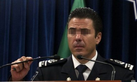 Ingresan al penal a ex director de la Policía Federal