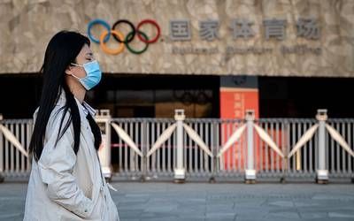Todo es risas y diversión hasta que Tokio anuncia récord en contagios de Covid-19