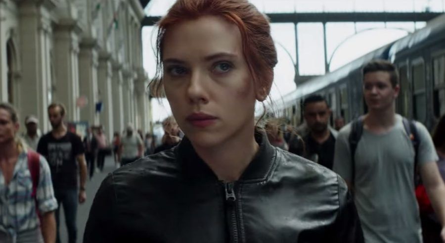 Scarlett Johansson demanda a Disney