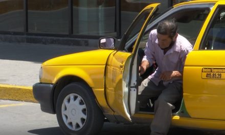 Taxistas están conscientes de que tienen que renovarse: subsecretario