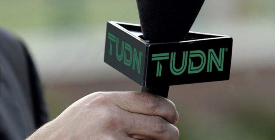Talentos de TUDN rompen las reglas en su cobertura de los Juegos Olímpicos