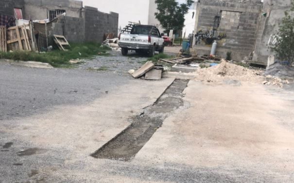 Continúan quejas contra Agsal, dejaron una zanja en Loma Linda
