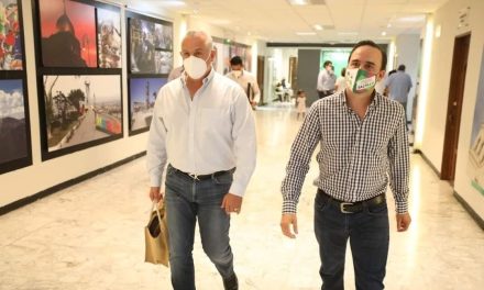 Manolo Jiménez recibe al alcalde electo de Torreón para compartir buenas prácticas