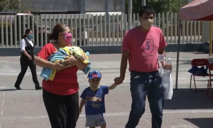 Coahuila retrocede a semáforo amarillo