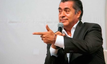 ‘El Bronco’ lanza su propia consulta sobre regreso a clases