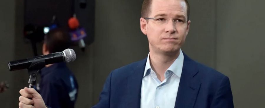 Ricardo Anaya anuncia que se irá al exilio; ‘No te vas a deshacer de mi’ le dice a AMLO